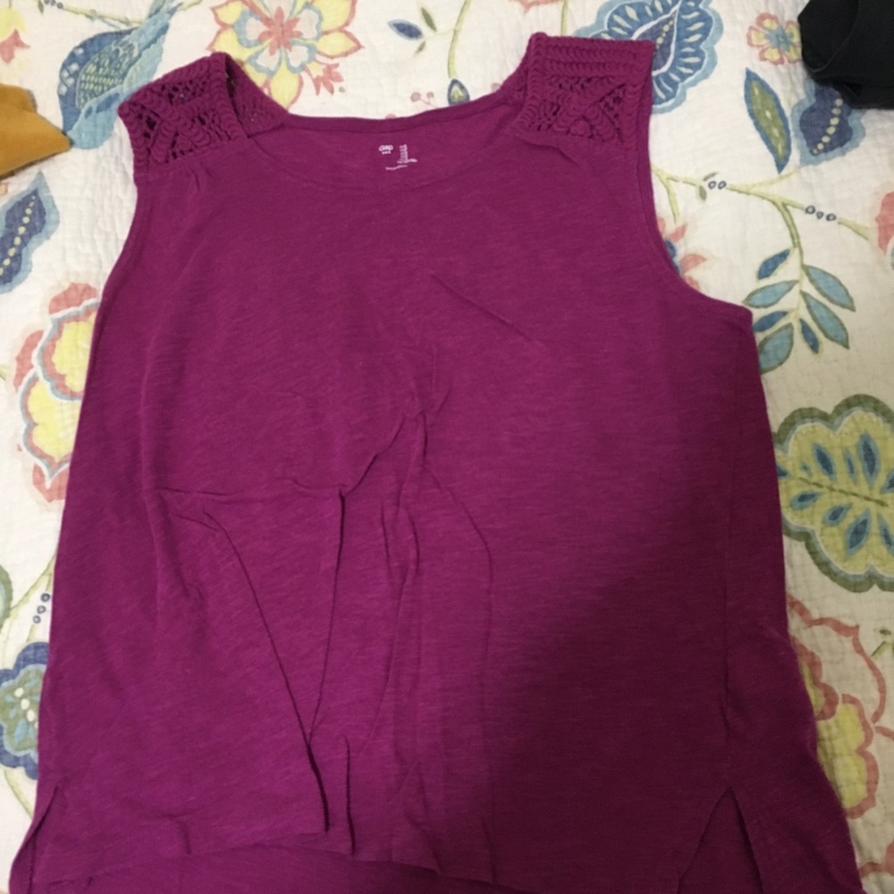 Gap Top